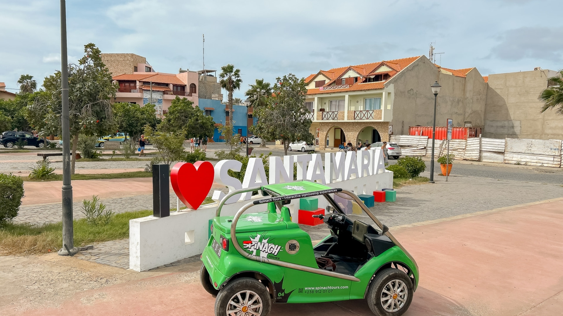 Spinach Tours imagem 531